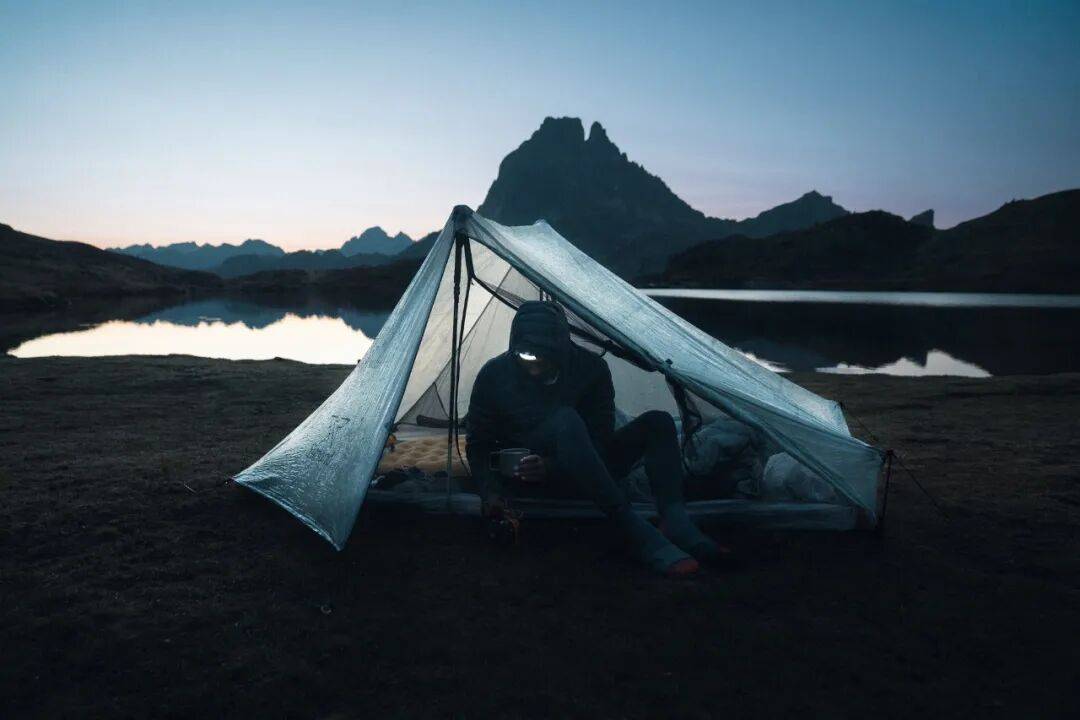 品牌终于来华讲阿尔卑斯山故事AG真人国际165年老牌户外(图5)