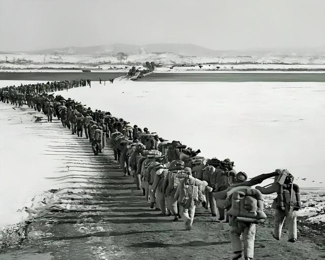 大林震撼下令：36 个师装备援华AG真人娱乐长津湖捷报传至苏联斯(图3)